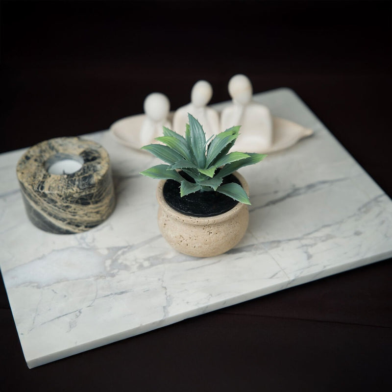 Foglio Marble Platform