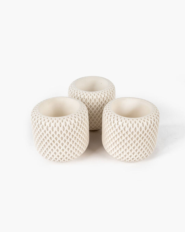 Rete Ceramic Mesh-Textured 3-Piece Object Set, Ecru (7 x 7 cm)